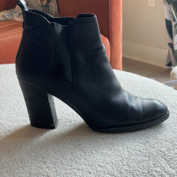 Marc Fisher Black Alva Pointy Toe Booties - Picture 4 of 4